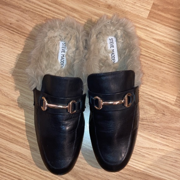 Steve Madden Jill Leather Faux Fur Lined Mule feat Gold Horsebit Black sz 8 M - Picture 4 of 12